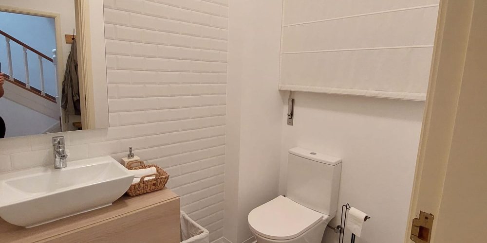 WC de serviço R-Chão